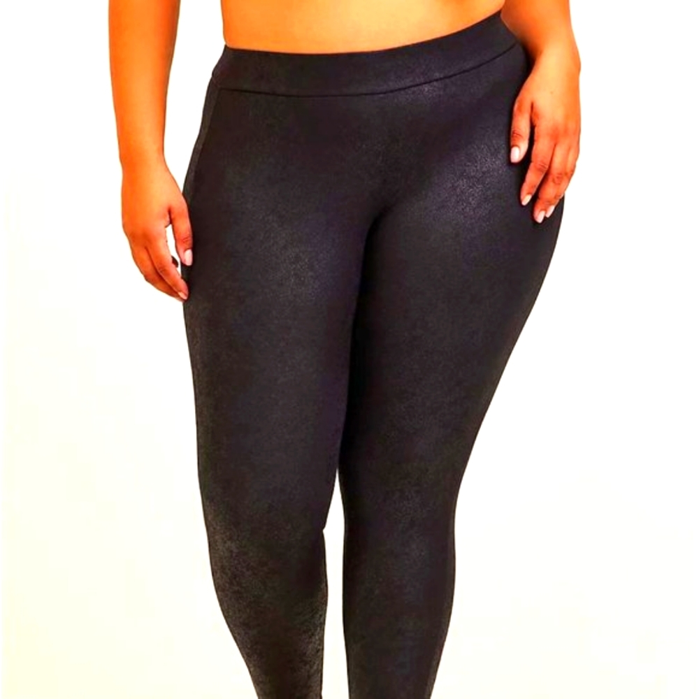 ❤️NWT TORRID LEGGING SHINY CRACKLE PRINT SWEATER LEGGING - PLUS SIZE 2X